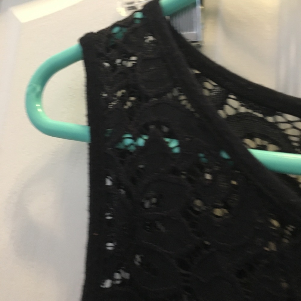 FINAL MARKDOWN Ladies sjs top 2x - Picture 2 of 3